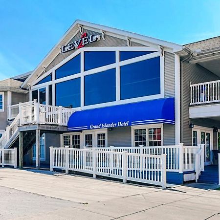 Grand Islander Hotel Put-in-Bay Extérieur photo