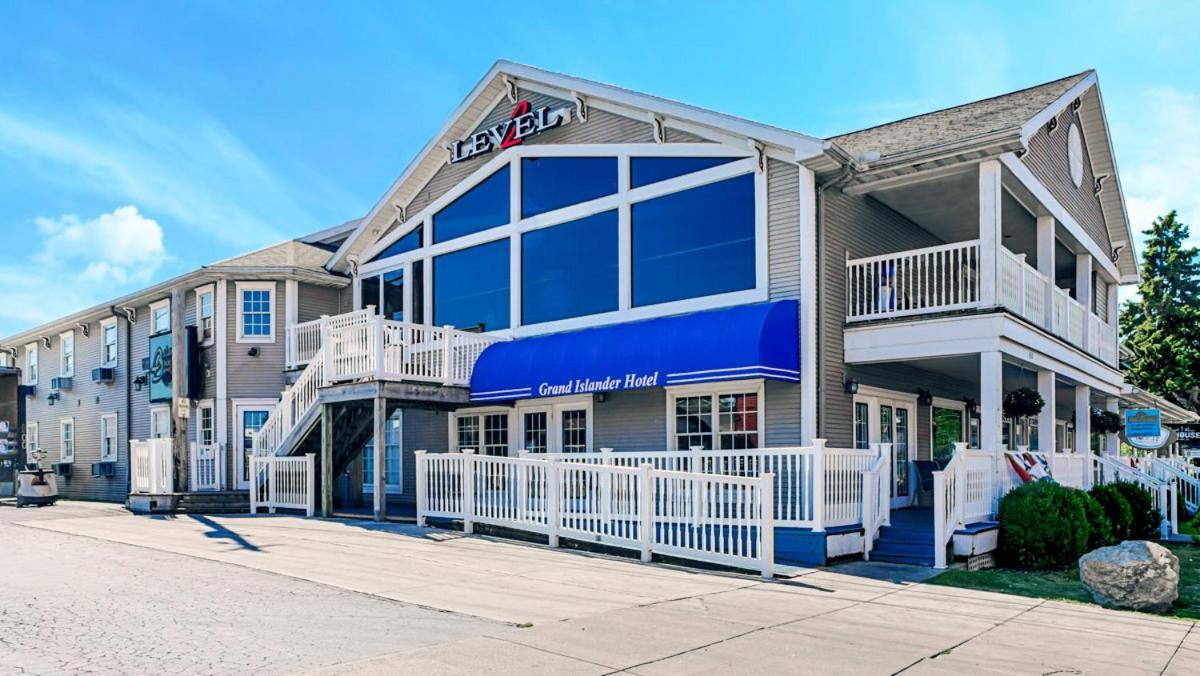 Grand Islander Hotel Put-in-Bay Extérieur photo